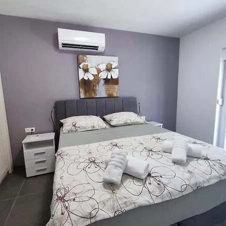 Palavra - With Amazing Sea Views And Heated Pool 아파트 *