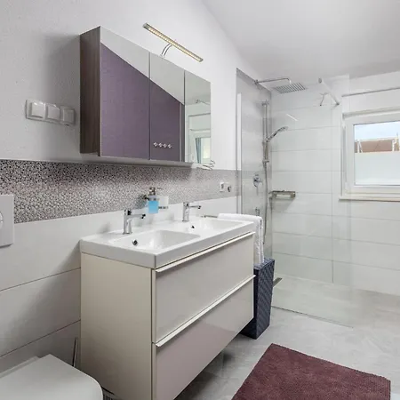 Palavra - With Amazing Views And Shared Heated Pool *