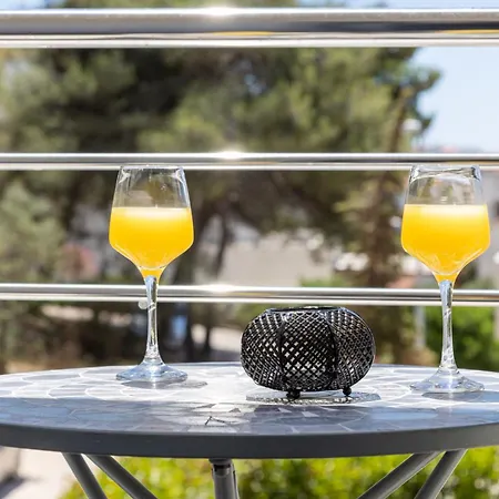 Palavra - With Amazing Views And Shared Heated Pool Apartment *